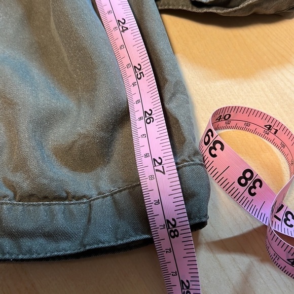 TABARI Olive Green Jogger Pull-On Button Cuffs Size Medium - Picture 8 of 8